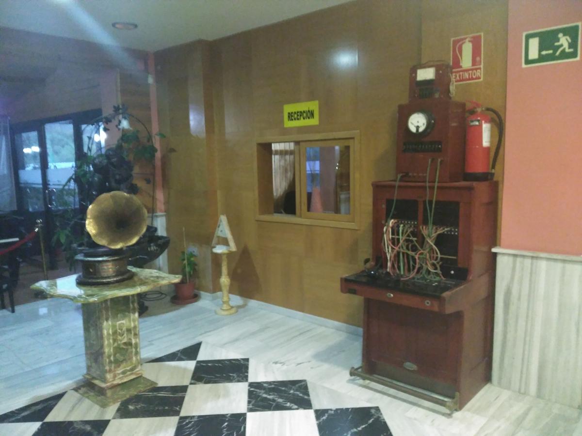 Hotel Mirasierra Baul ภายนอก รูปภาพ