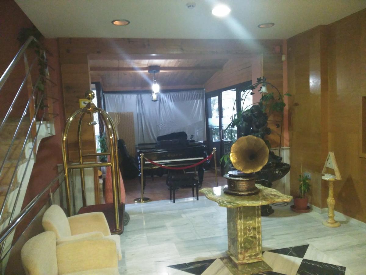 Hotel Mirasierra Baul ภายนอก รูปภาพ